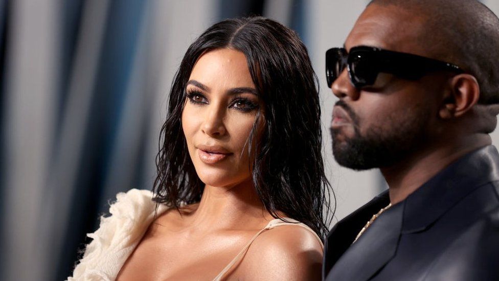Kim Kardashian’s past workers filed a hefty lawsuit against her 2 Kim Kardashian’s past workers filed a hefty lawsuit against her