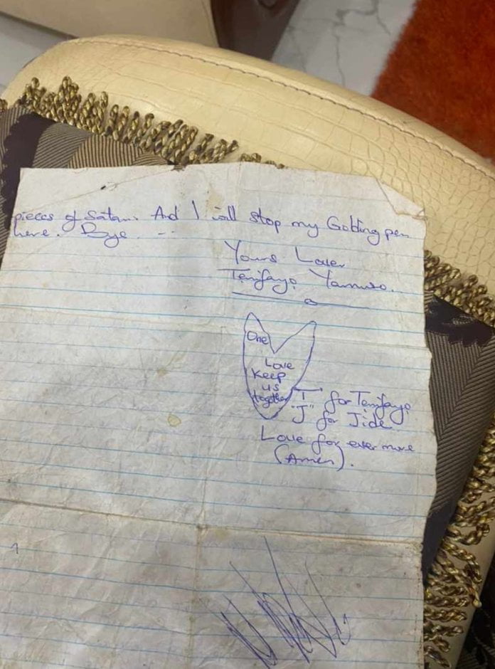 Man shares a letter his mother wrote to his father in 1993 apologizing for offending him 4 Man shares a letter his mother wrote to his father in 1993 ...