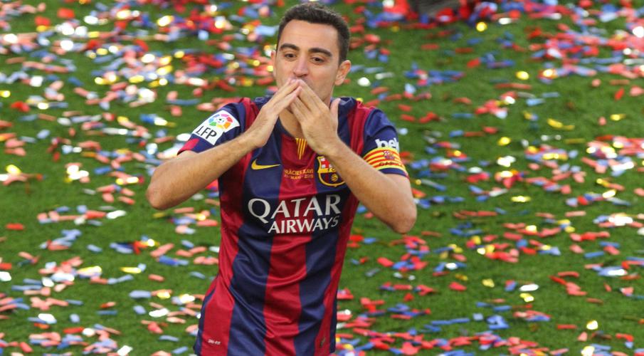 Xavi Hernández is now the new head coach of FC Barcelona 3 Xavi Hernandez 1