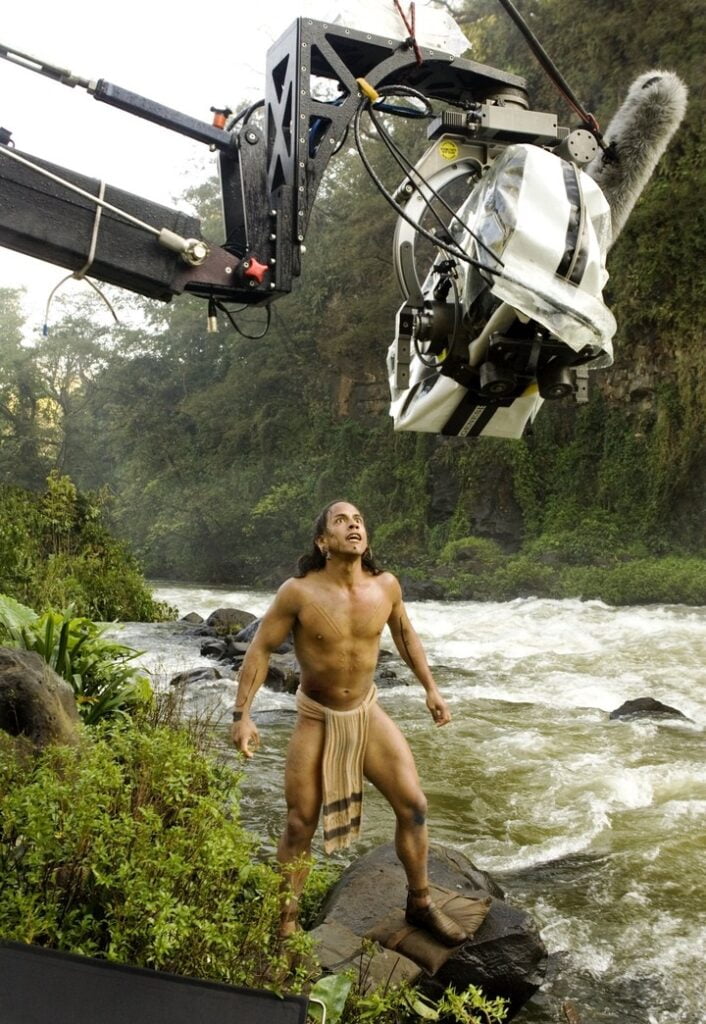 Meet The Lead Actor In 'Apocalypto' Movie (Photos) 5 The Lead Actor In 'Apocalypto'