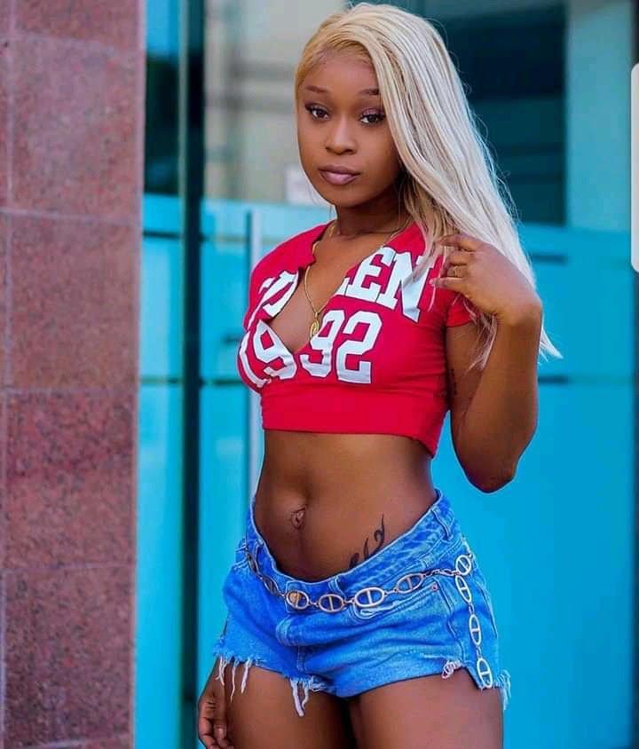 Efia Odo, Female Celebrities Who Look Very Attractive In Shorts