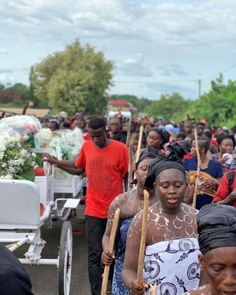 Photos From The Expensive Funeral Of The Mother Of The CEO Of Tobinco Drop 3 280018347 1184290382325261 3852306928424011757 n