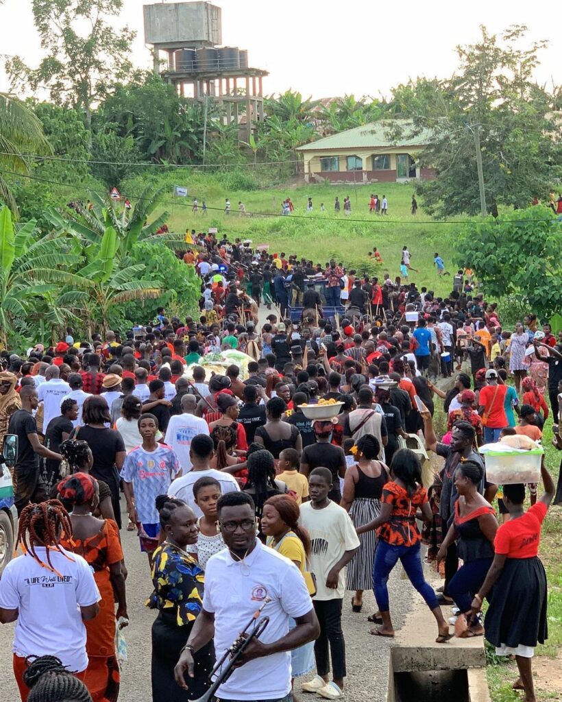 Photos From The Expensive Funeral Of The Mother Of The CEO Of Tobinco Drop 4 280057591 377971860910052 2130776514236803436 n