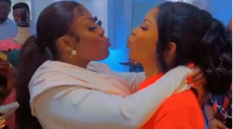 Nana Aba Anamoah And Serwaa Amihere Share Kisses At The Launch Of Her Clothing Brand (VIDEO) 2 Nana Aba Anamoah And Serwaa Amihere