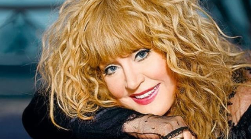 Russian Celebrity, Alla Pugacheva Sends Message to Putin's Russia by Criticizing War (Details) 2 Alla Pugacheva