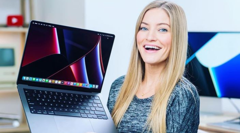 Justine Ezarik Net Worth: How Rich is Youtube Star?