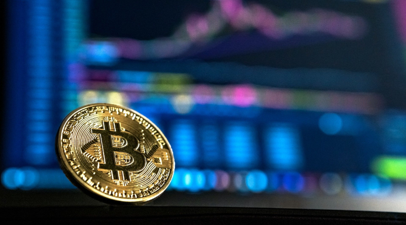 Why is the Bitcoin Price Dropping, and Will It Get Worse? 2 Bitcoin Price Dropping