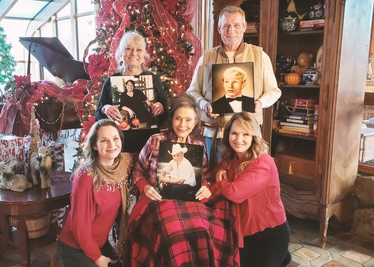 Loretta Lynn Biography: family, husband, children, parents, siblings 2 Loretta Lynn Biography: family, husband, children, parents, siblings