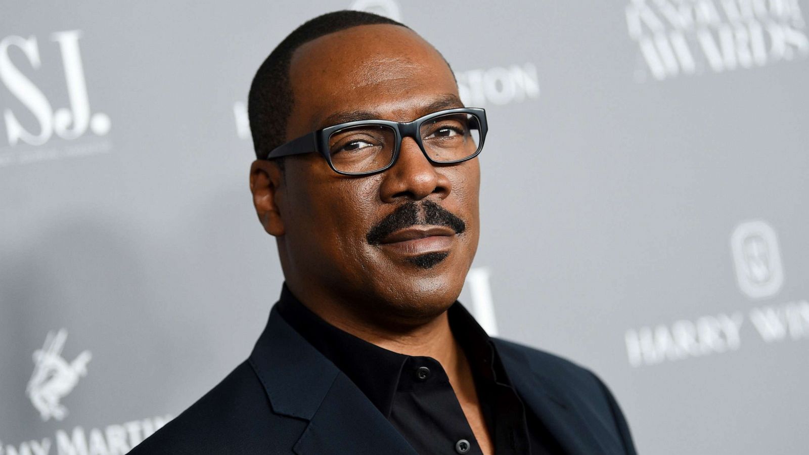 10 Most Popular Comic Male Actors :Eddie Murphy 