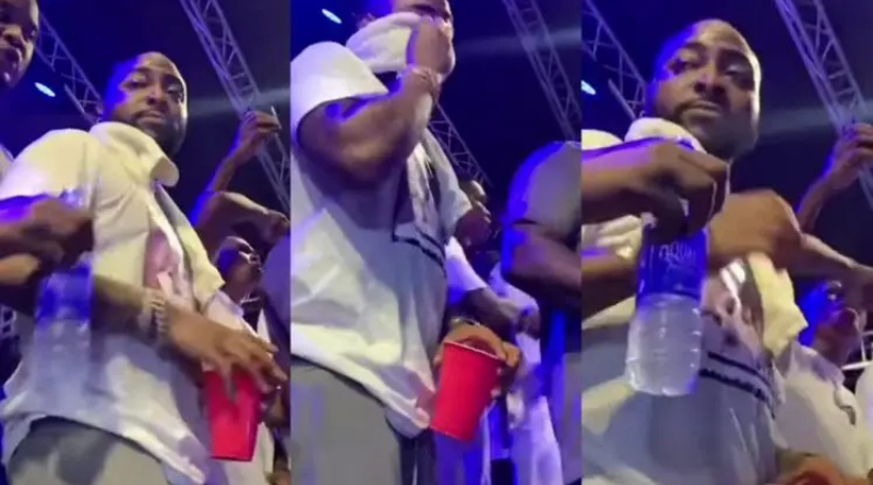 Video Of Davido Protecting His Drink From Possible Poisoning Pops Up 2 Video Of Davido Protecting