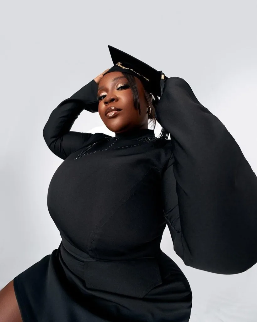 Maame Serwaa Earns Bachelor Degree—Netizens React 2 Maame Serwaa Earns Bachelor Degree—Netizens React