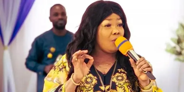 “Agents of Darkness”: Agradaa Sacks Two Church Members During Service 2 “Agents of Darkness”: Agradaa Sacks Two Church Members During Service