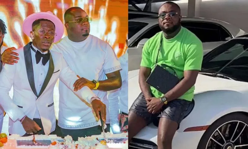 Shatta Wale in Tears as He Defends Arrested Friend Kofi Boat: “He’s Not a Scammer” 2 Shatta Wale in Tears as He Defends Arrested Friend Kofi Boat: “He’s Not a Scammer”