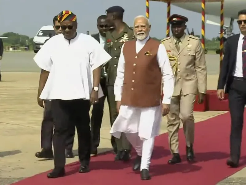 President Mahama confers State Honor on Indian PM 7 President Mahama confers State Honor on Indian PM