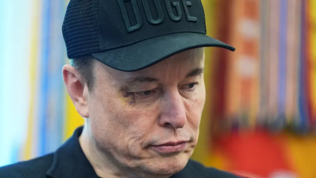 Trump Threatens to Deport Elon Musk Amid Heated DOGE and Political Feud